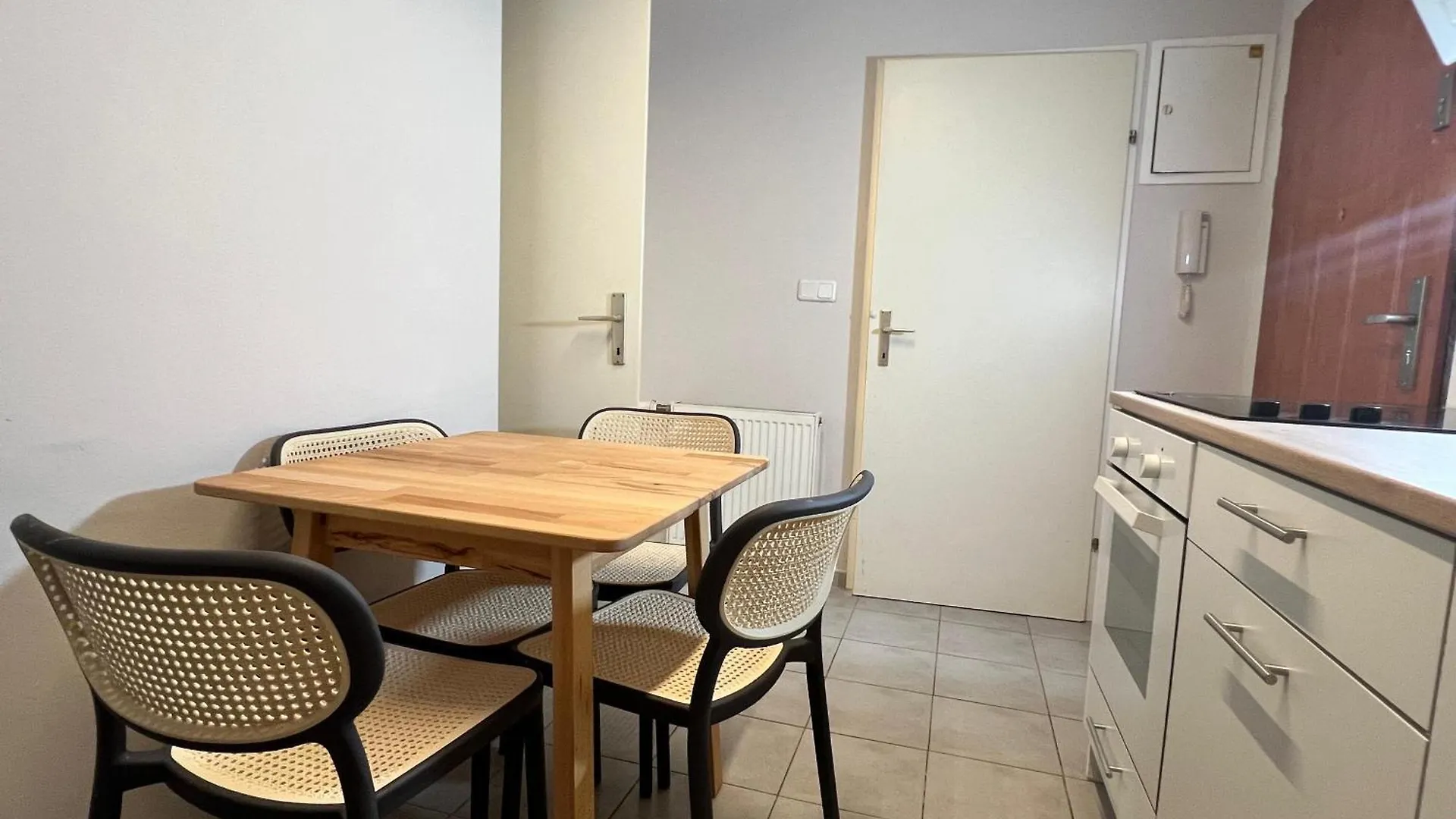Apartament Stylish Modern Studio For 4P With Private Garden Viena